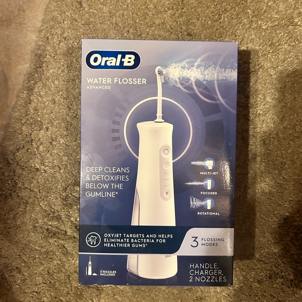 Advanced Water Flosser - White